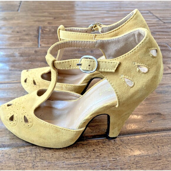 Modcloth Zest is History Womens 5 Mustard Suede Heels T-strap Retro Rockabilly - Picture 5 of 9